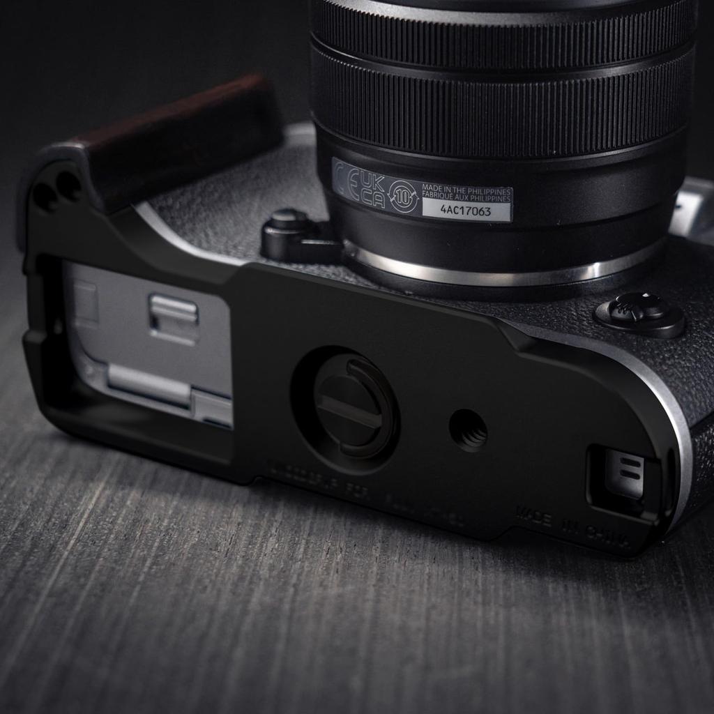 Iborrys Premium Solid Wood Camera Compatible with FUJIFILM Dedicated Quick Release Handcrafted Premium Retro Natural Wood Handle Grip, X-T50 Camera,