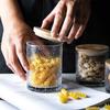 BORREY Vidro martelado Frasco de armazenamento Latas seladas com tampa Garrafas Mason Spice Jars Café Doce Garrafa de armazenamento Caixa de chá Cozinha Lata