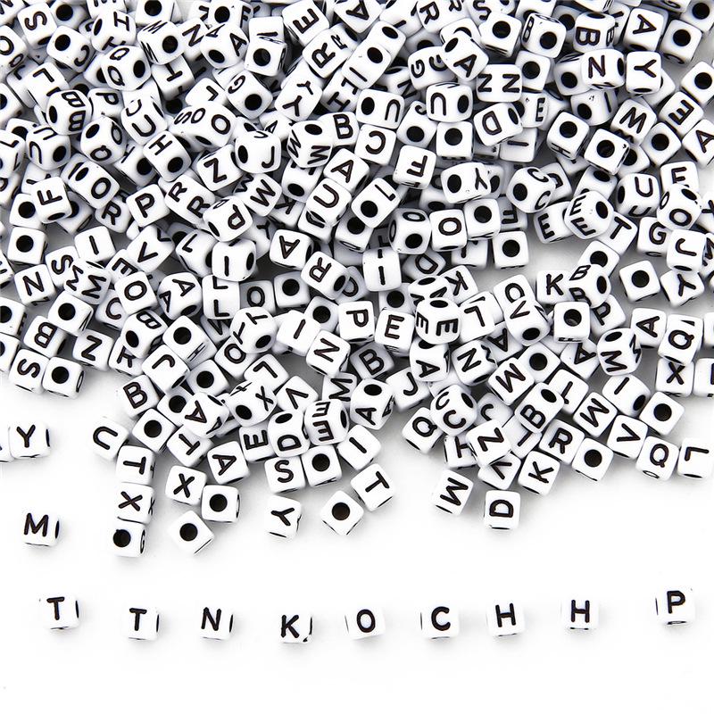 Beaded Square Acrylic Colored Alphabet Beads for DIY Jewelry: Russian & English Bracelet/Necklace Accessories