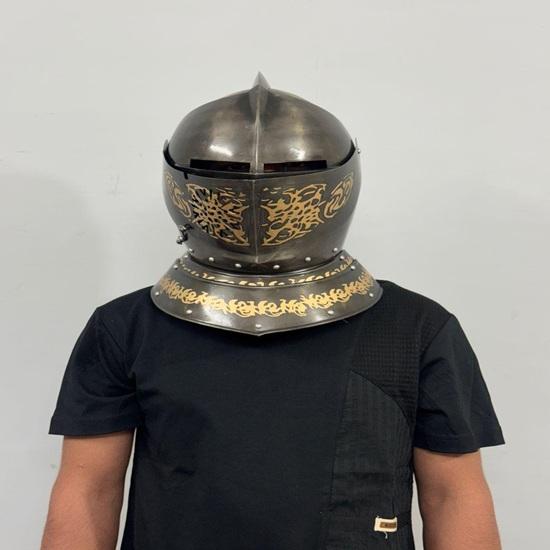 Hand Engraved Steel Medieval Close Helmet, Gothic Knight Armor Cosplay