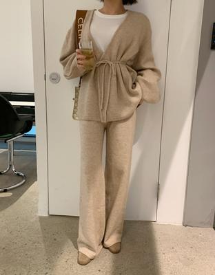 Koreanische Mode Retro Lockere Strickjacke und Weitbeinige Hosen Zweiteiliges Set für Damen Elegante Schnürung Lockere Pullover-Hosen-Sets