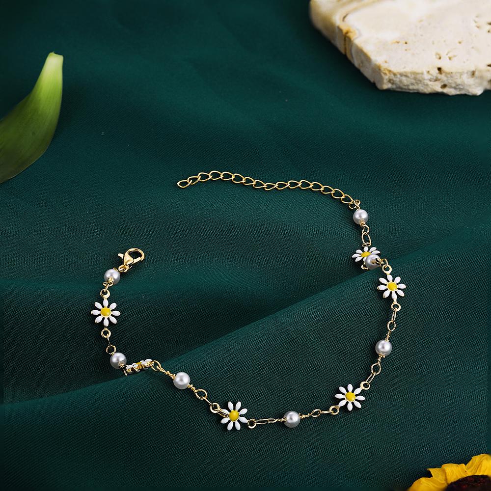 Cheville élégante fleur de marguerite avec chaîne de perles faite à la main, chevillières pour femmes, accessoires de sandales de plage d'été, bracelet de cheville