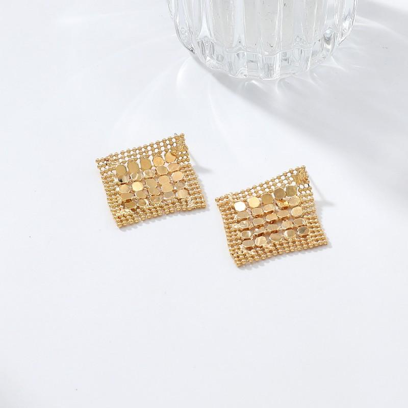Geometric Rhombus Stud Earrings Women Zinc Alloy Gold Plated Modern Vintage Chic Lightweight Luxury Fashion Jewelry