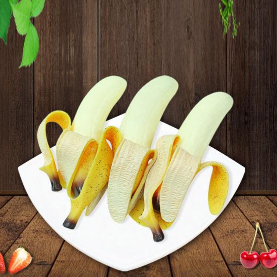 Simulation Peeled Banana Squeeze Toy Soft Stretchy Banana Shape Fidget Toy Portable Simulated Fruit Sensory Pinch Toy