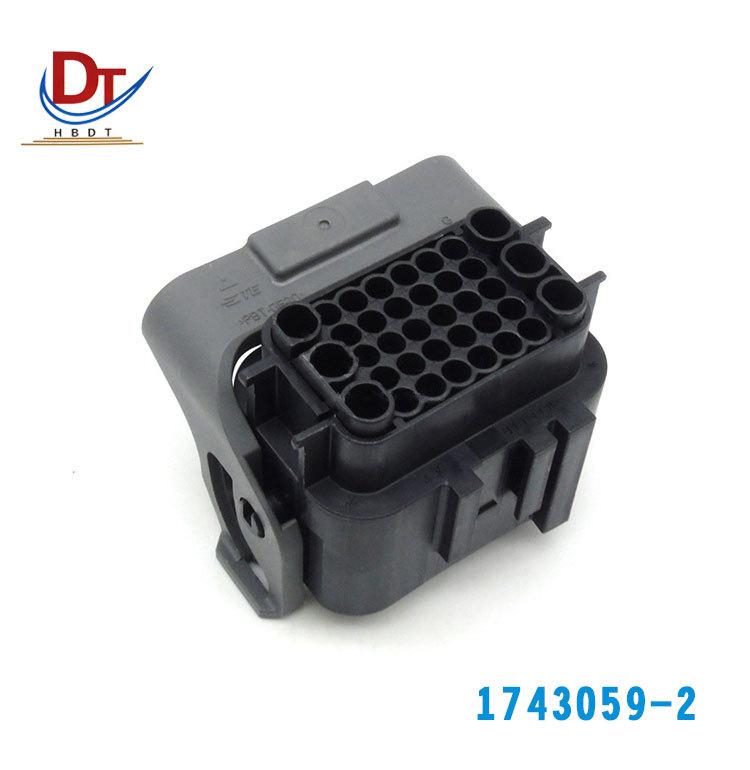 36-Pin Automotive Wiring Harness Plastic Connector 1743059-2 1743059-2 Housing
