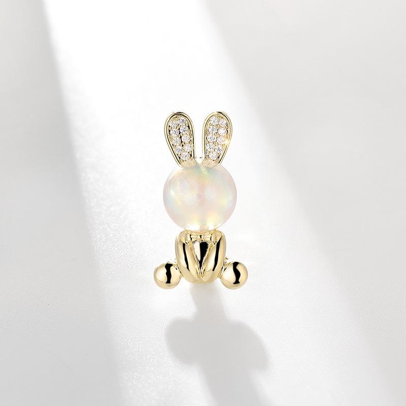 Bo Xin Yun Japanese Style Cartoon Rabbit Brooch with Pearl and Zircon