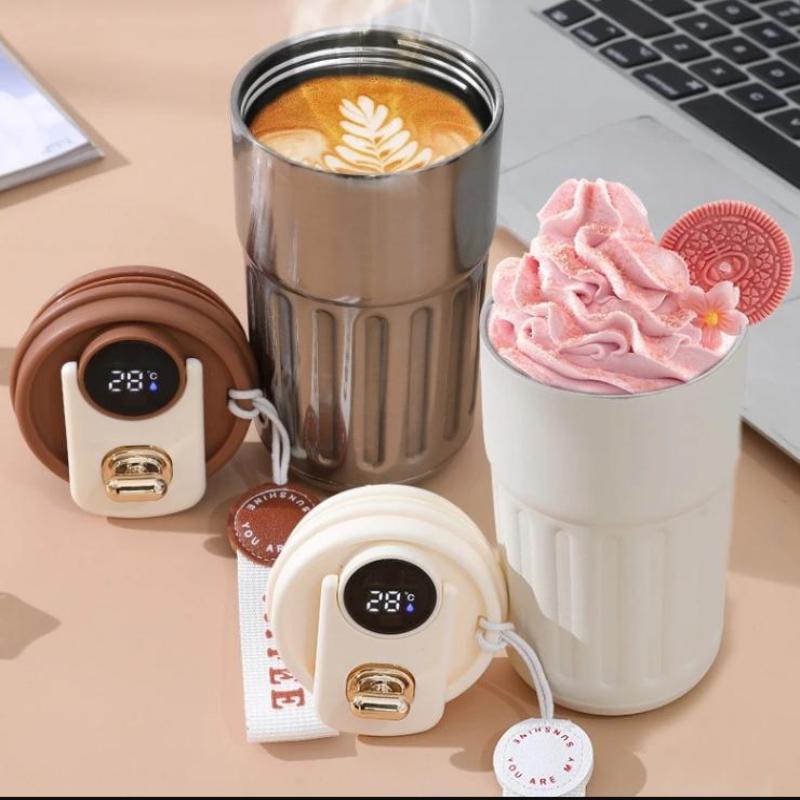 Hochwertiger Becher Heiß- und Kalt-Vakuumisolierter Becher Edelstahlbecher Tragbarer Wasserbecher