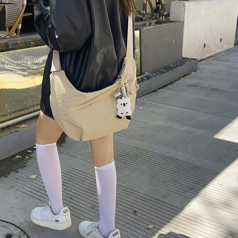 Нейлоновая сумка женская однотонная сумка через плечо большая вместительная сумка через — фото 19