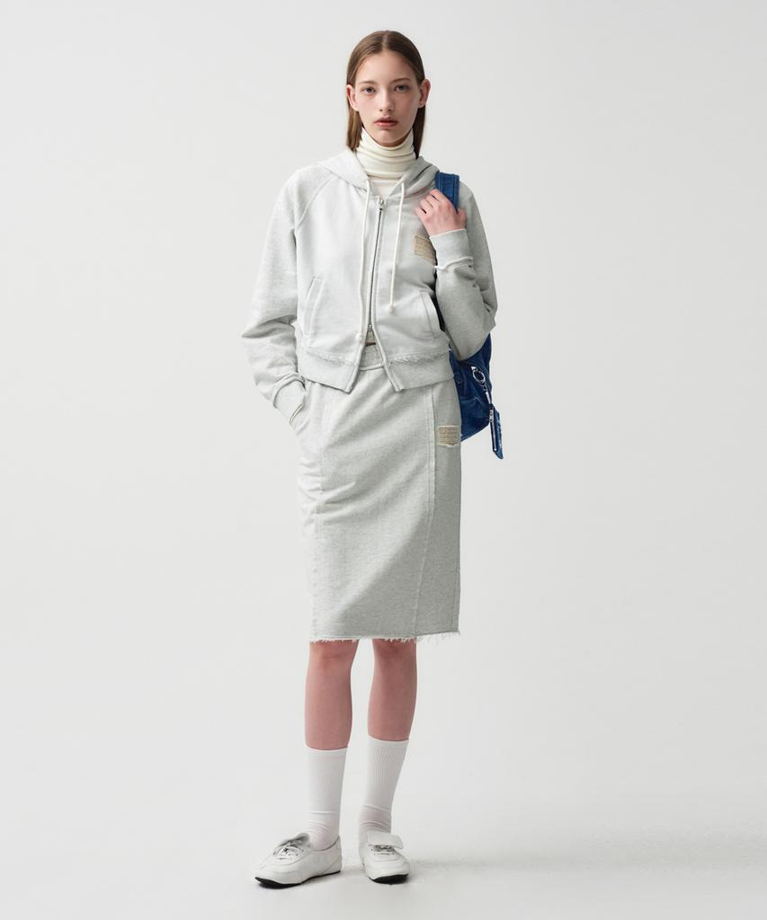 Malittepeulangsowajeobeo W Classic Logo Denim Patch Sweat Skirt Light Heather Gray