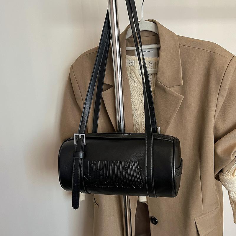 Popular retro Maillard texture portable soft leather cylindrical bag women's versatile simple multi-back pillow bag