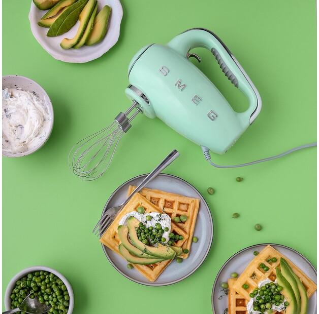 Ручной миксер Smeg HMF01PGEU