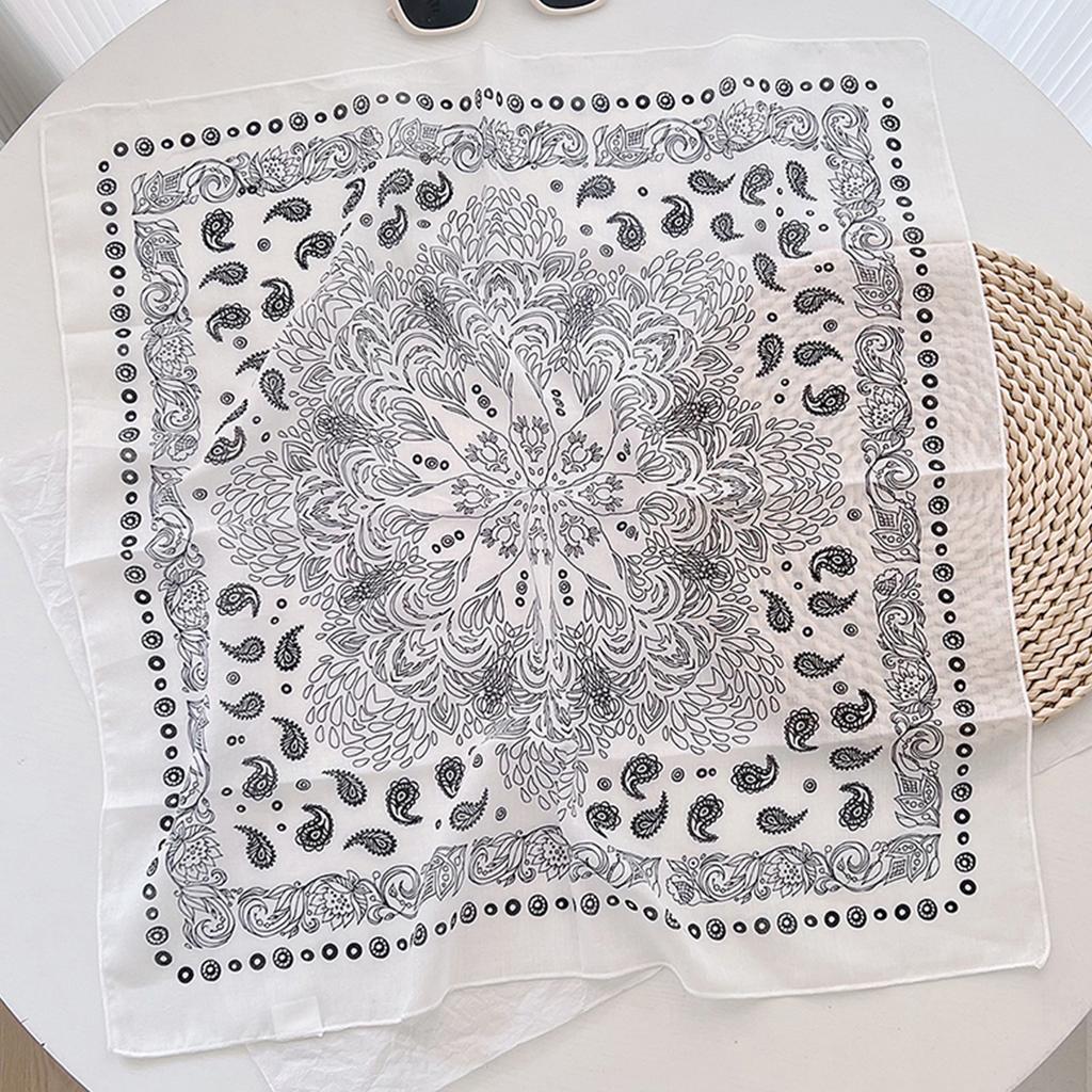 Stilvolle Party-Bandanas Taschentuch Vielseitig Tasche Vintage Quadratisches Kopftuch für Sport und Freizeit