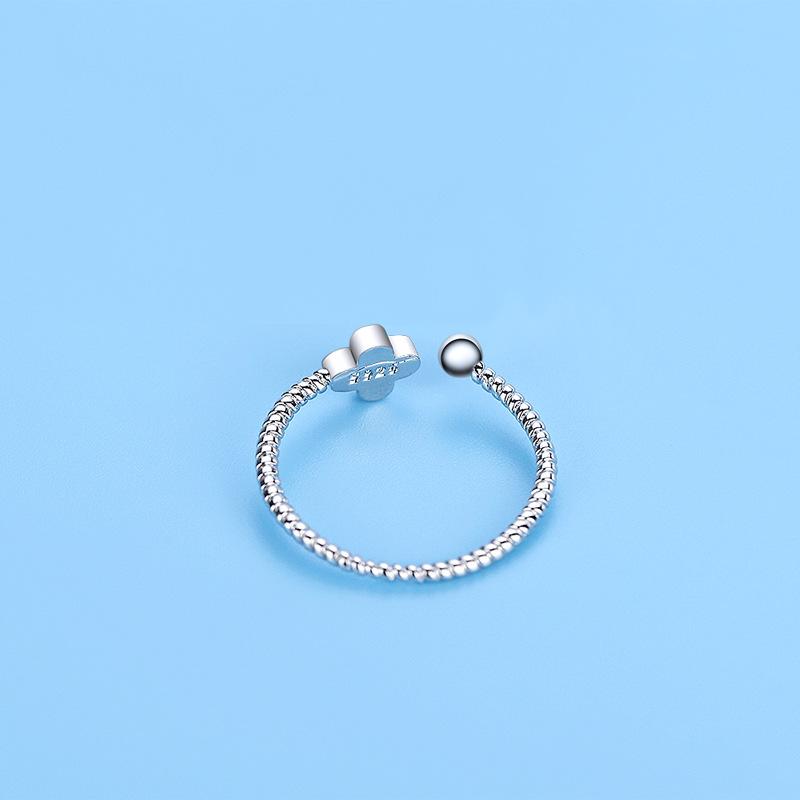 BELLA BOX Small Clear Imitation Pure Silver Black Four-leaf Clover Ring for Women, Student Japanese and Korean Version Jewelry