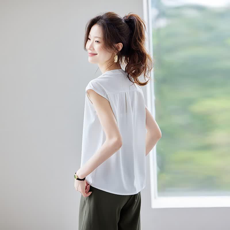 Elegant Women's Sleeveless Chiffon Blouse
