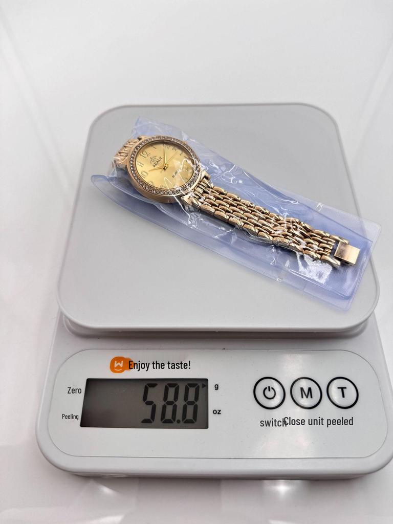 GREALY Elegant Ladies' Diamond-Set Quartz Bracelet Watch