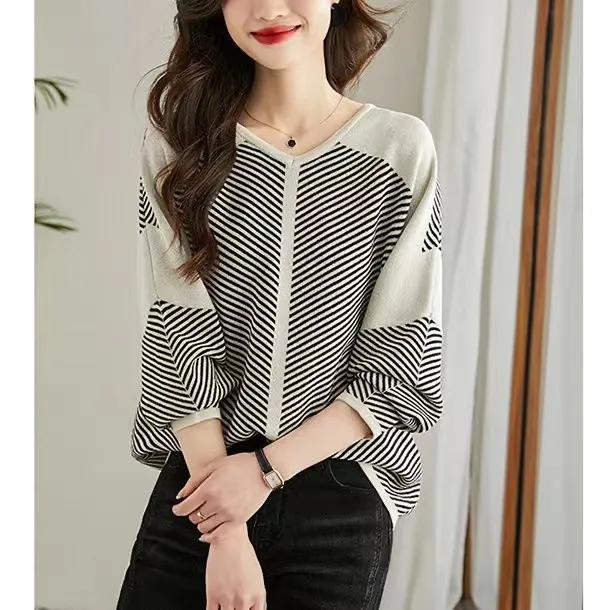 Women Striped T-Shirt Korean Fashion Lantern Long Sleeve Autumn V-Neck Patchwork Blouse Casual Loose Tee Tops