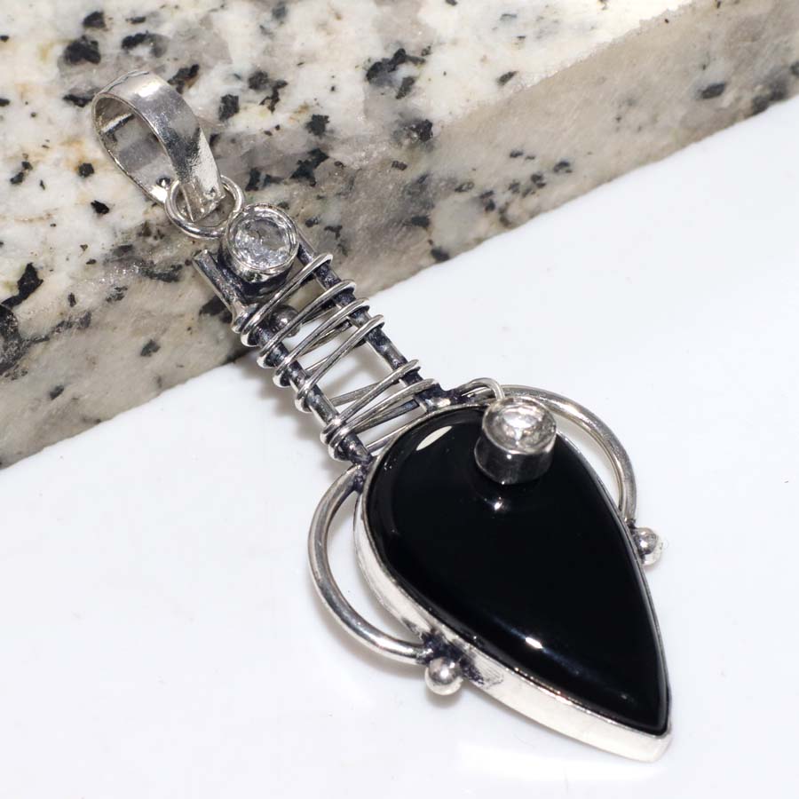 Exclusive Black Onyx White Topaz 925