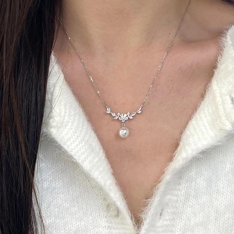 Lucky Flower Branch Laurel Necklace Femininity Premium Ins Wind Mori Fresh Girls Gift Premium Durable Quality Useful