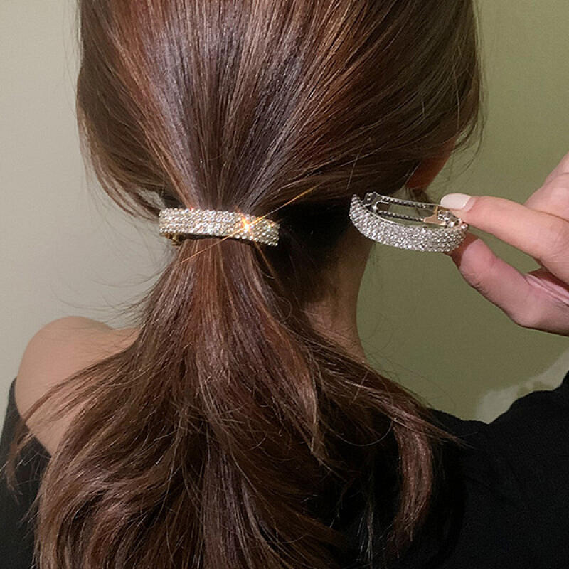 Denibble Elegant Round Cubic Hair Clip Silver