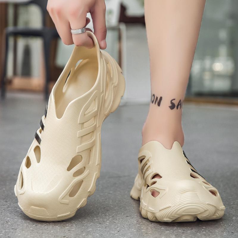 Fashion Outdoor Beach Sandals Breathable Mens Slippers Athletic Anti Slip Sandals Male Garden Shoes Sneakers Slip on Water Shoes