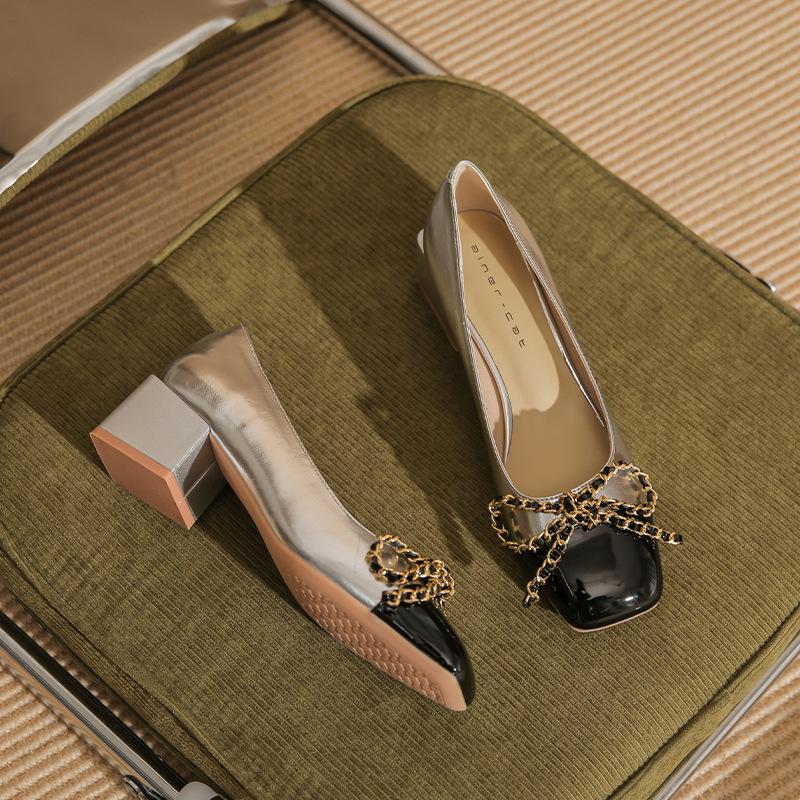 53309 [sheepskin] Square Head High Heels Women's Thick Heel 2025 New Color Matching Bow Light Mouth Medium Heel Single Shoes