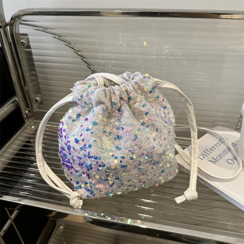 

Корейская маленькая сумка-ведро с пайетками, модная мягкая сумка через плечо с завязкой, повседневная нишевая модная индивидуальная сумка через плечо, модная