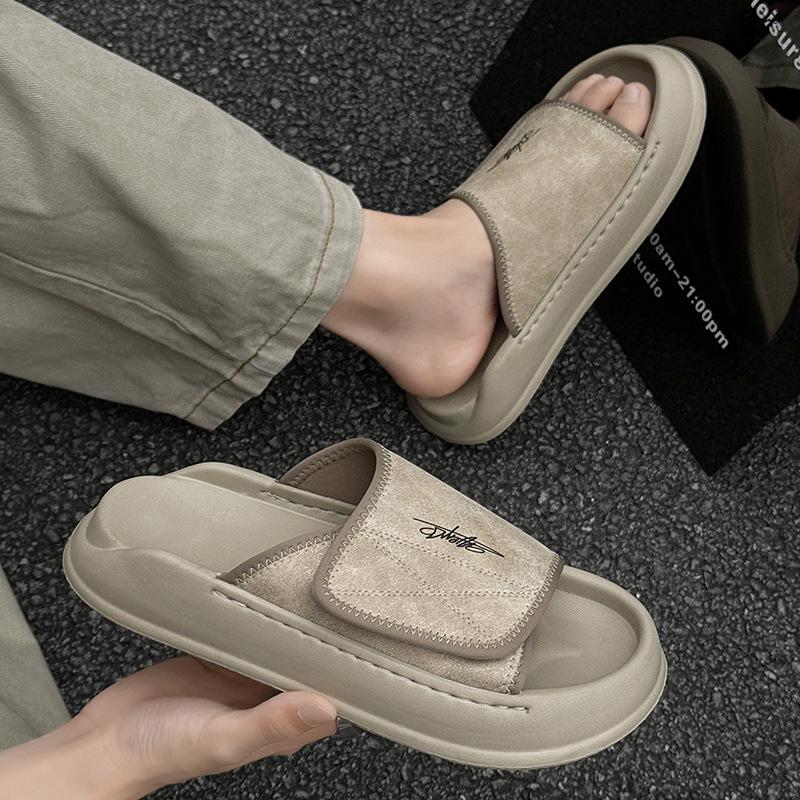 Herren Hausschuhe 2025 neu Outdoor Sport Hausschuhe Sommer leicht und atmungsaktiv Ein-Wort-Slipper 471288-Z