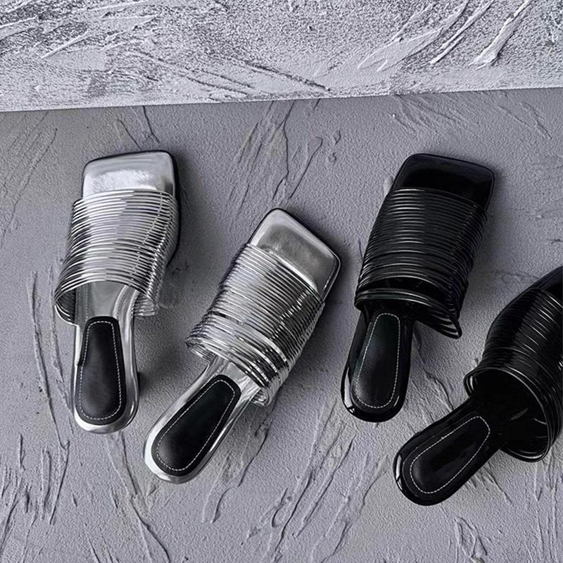 Mode Nouveaux Sandales Stiletto à Bout Carré pour Femmes Talons Hauts Couleur Unie Brillante Décontractées Demi-Pantoufles Chaussures pour Femmes Sandales de Créateur