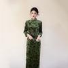 Green golden velvet new Chinese long-sleeved autumn cheongsam seven-quarter-sleeved improved young women's high-end sense spring and autumn