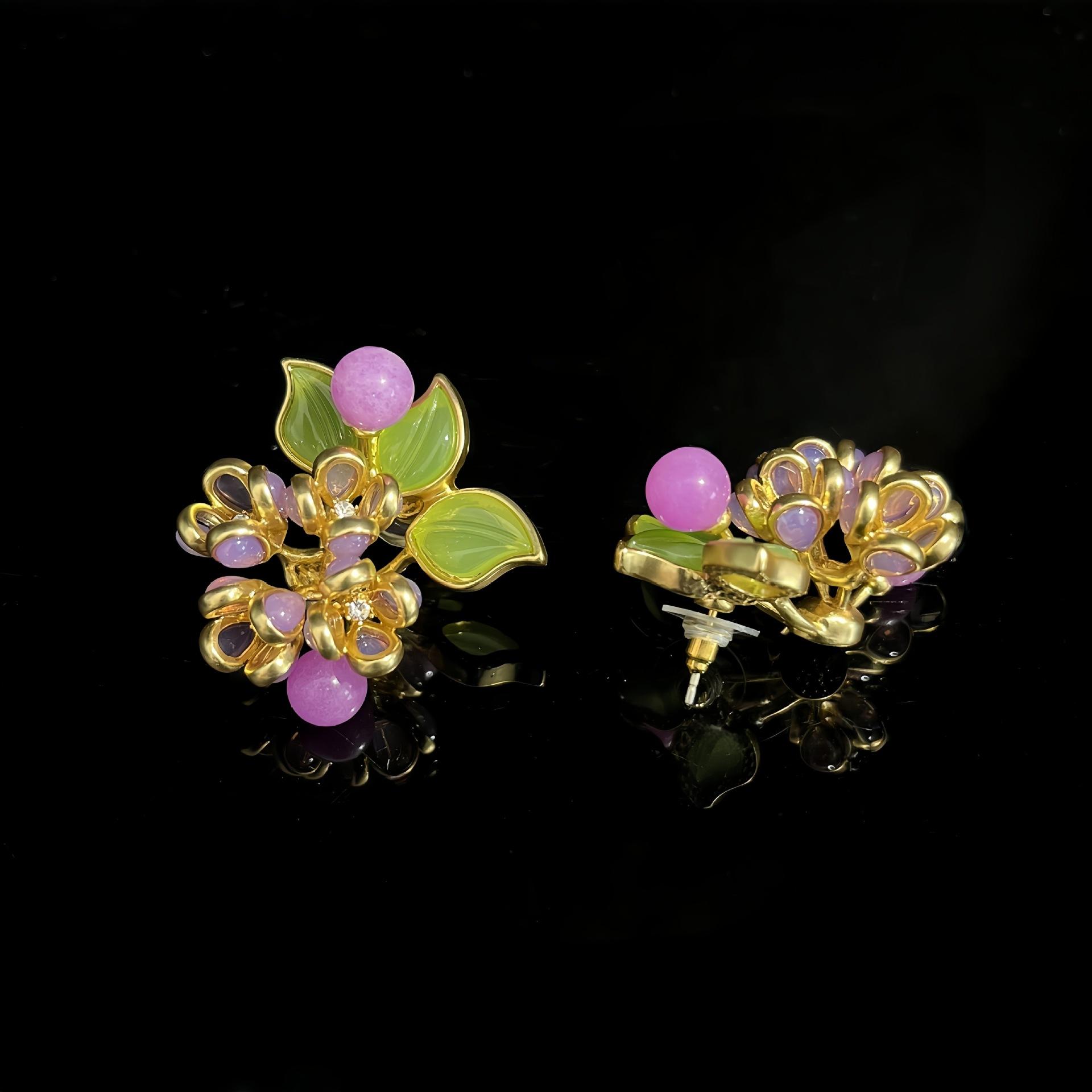Niche High-End Dopamine Purple Stone Flower Earrings Exquisite And Sweet Earrings