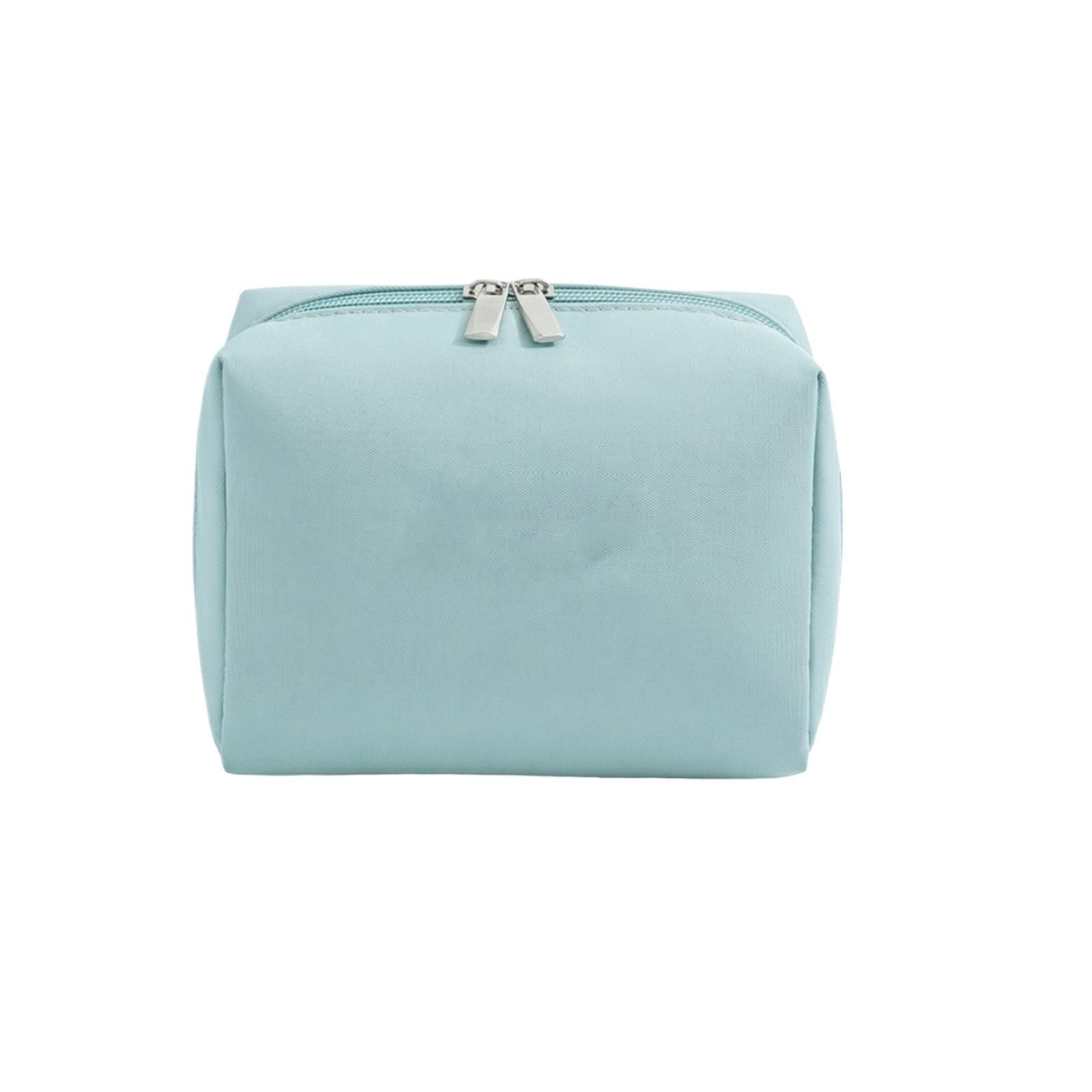

Travel Makeup Bag Portable Cosmetic Organizer Pouch with Zipper Closure Durable Material Lightweight Design for Toiletries and Accessories one size синий
