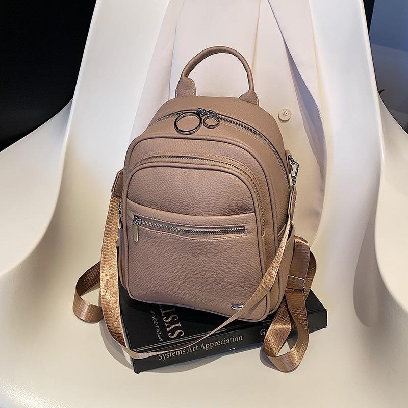 High-end fashion backpack women's new versatile student class commuting schoolbag large-capacity backpack