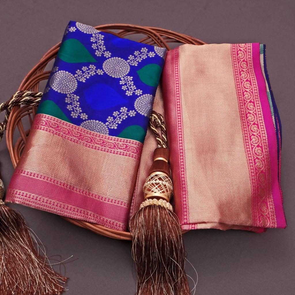 Trending New Indian Traditional Soft Silk Saree With Lace And Border Weaving