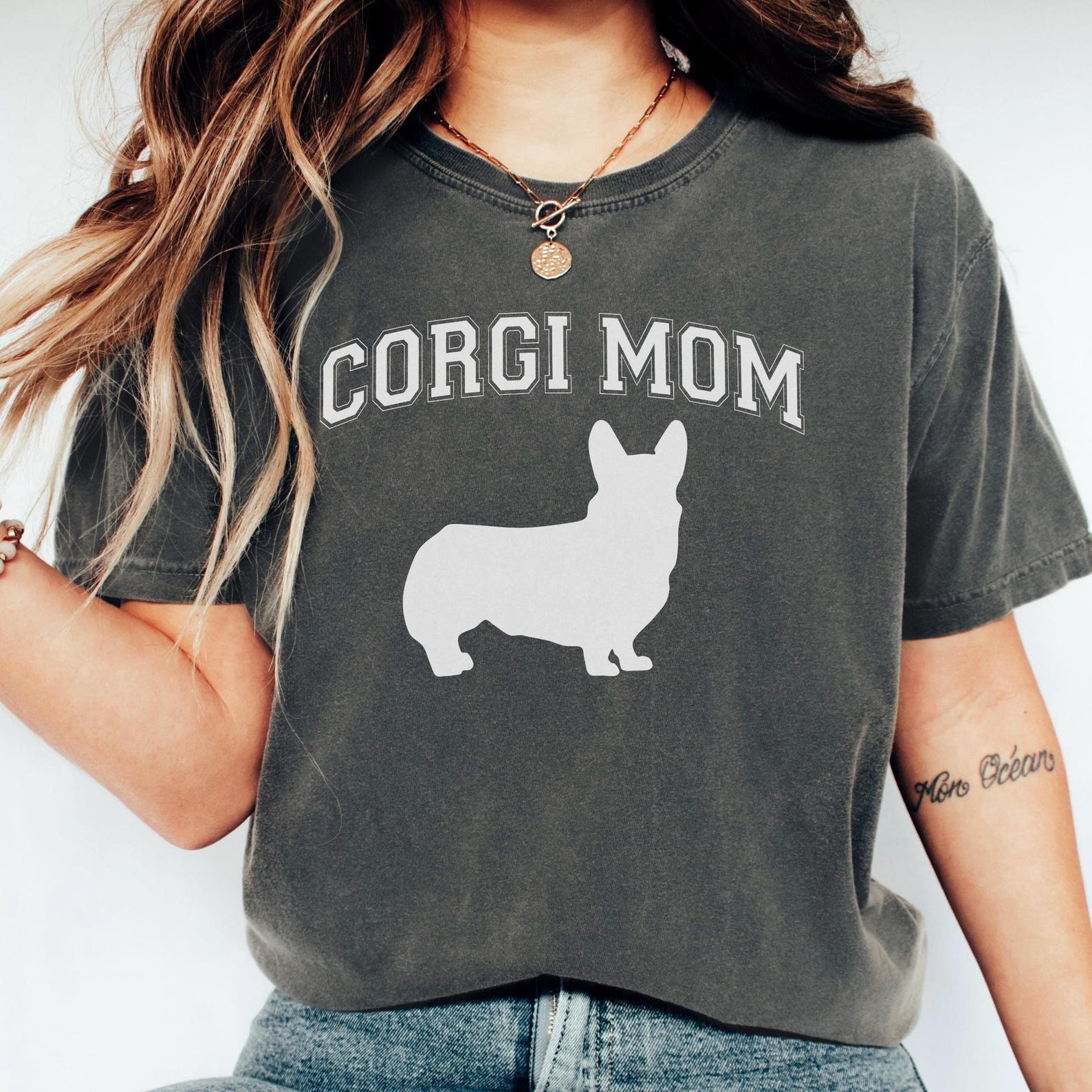 Corgi Mom Shirt, Corgi Shirt, Corgi Gift for Mom, Mother s Day Gift, Comfort Colors, Dog Mom Gift, Cute Corgi Tee, Corgi Dog Shirt 2XL