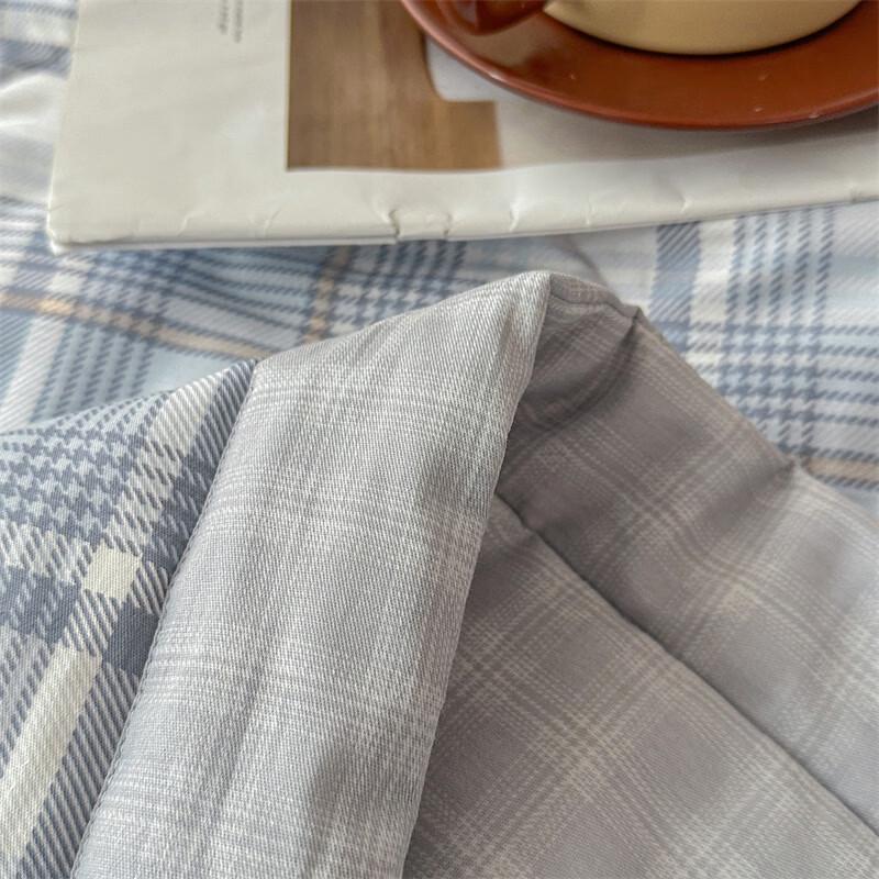 Yalu 100% Xinjiang Cotton Thin Quilt for All Seasons