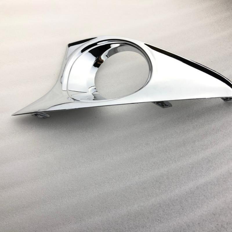 1PC 5212706370 5212806370 Electroplated Front Bumper Fog Light Frame for Toyota 7th Generation CAMRY 12-14