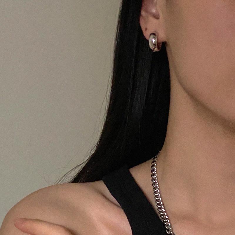 Minimalist Hoop Earrings for Women,Small Simple Glossy Stainless Steel Circle Earrings,Lady Chic Casual Round Street Ear Jewelry