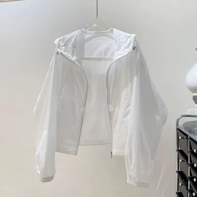 

Женская ветровка с капюшоном и защитой от солнца, тонкая молния, повседневное пальто для поездок на работу L белый