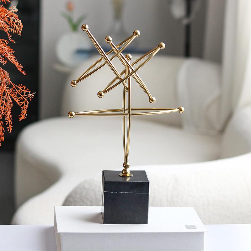 Modernes Licht Luxus Zuhause Weiche Dekoration Musterzimmer Abstrakt Kreative Geometrische Metallkunst Laminierte Kreuzstern Ornamente