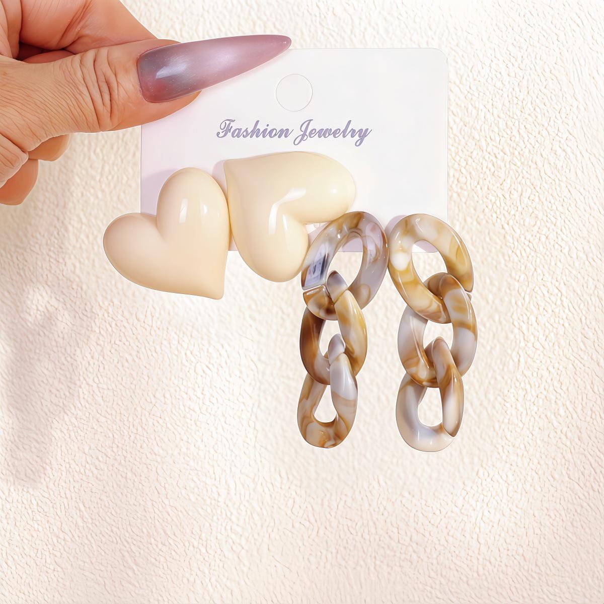 Trendy Geometric C-Shaped Earrings for Women: Fresh, Exaggerated Style