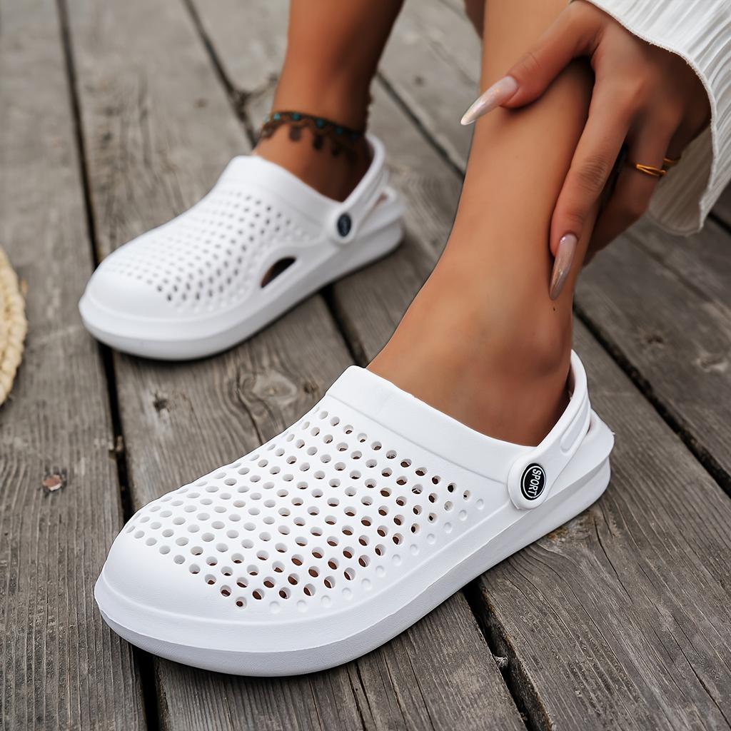 Thickened, Solid Color Unisex Clogs, Lightweight Non-Slip EVA Slides, Summer Indoor and Outdoor Beach Garden Sandals.