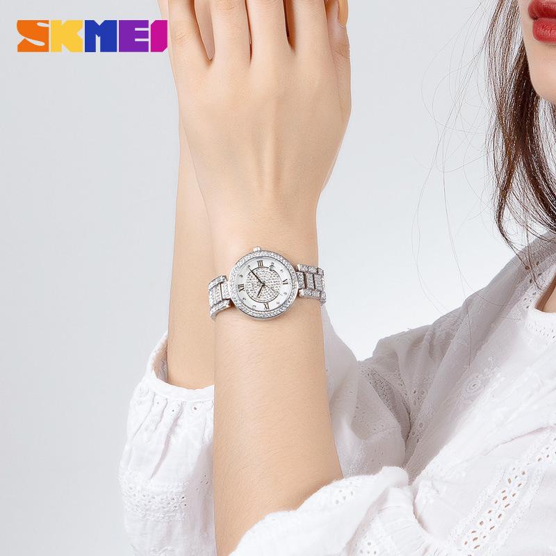 Moment Beauty Fashion Brick Ladies Watch Niche Light Luxury Gypsy Watch Waterproof Quartz Women's Watch