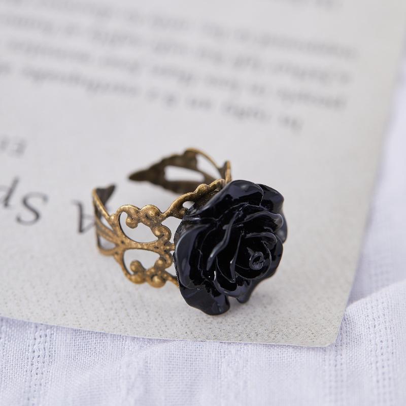 Personalisierter Vintage-Design Schwarze Farbe Blume Verstellbarer Ring für Damen Gothic Nische Feiertag Schmuck Accessoires Geschenk