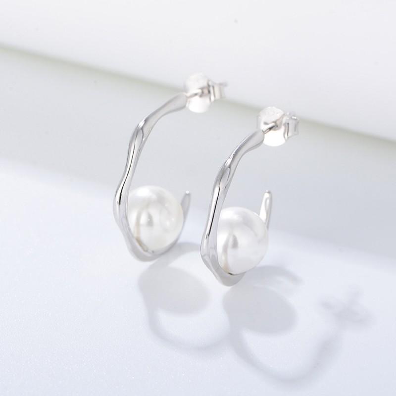 Minimalist Geometric C-Shaped Shell Pearl Stud Earrings Women Sterling Elegant Daily Wear 925 Sterling Silver