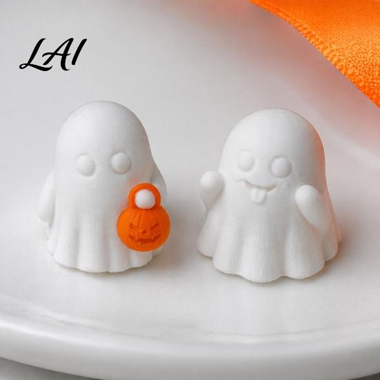Ghost Family Set 5Pcs Halloween Decorations Cute Miniature Figurines 3D Printed Desktop Cake Toppers Decor for Party Supplies Creative Holiday