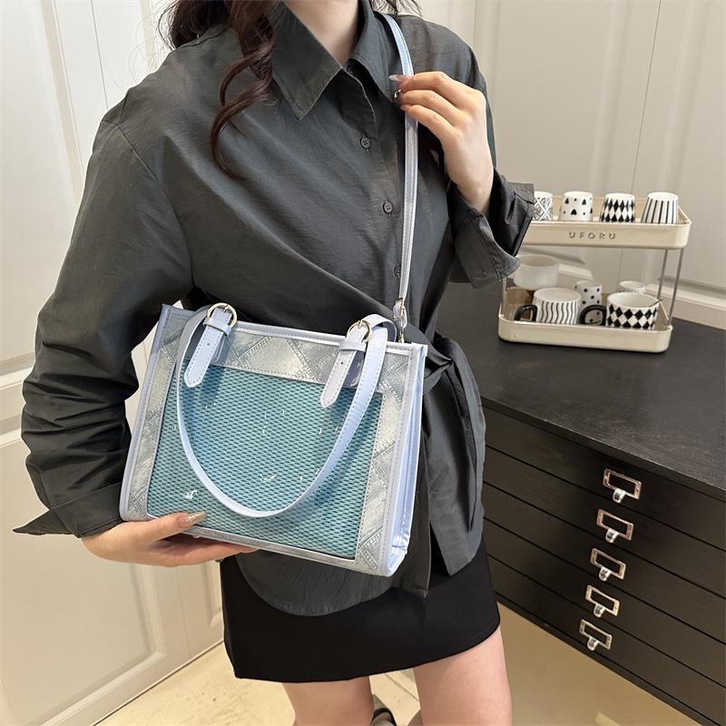 New large-capacity transparent design single shoulder underarm bag casual student versatile practical portable messenger bag