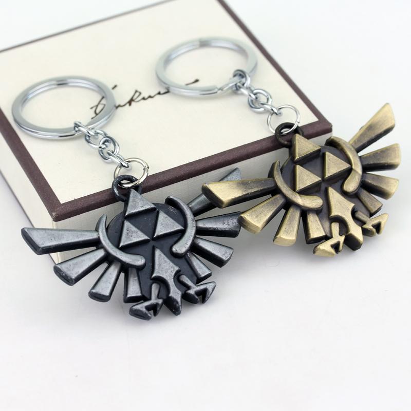 The Legend of Zeldas Pendant Keyring for Men Women Vintage Triforce Triangle Amulet Key Chain Cosplay Party Jewelry Gifts