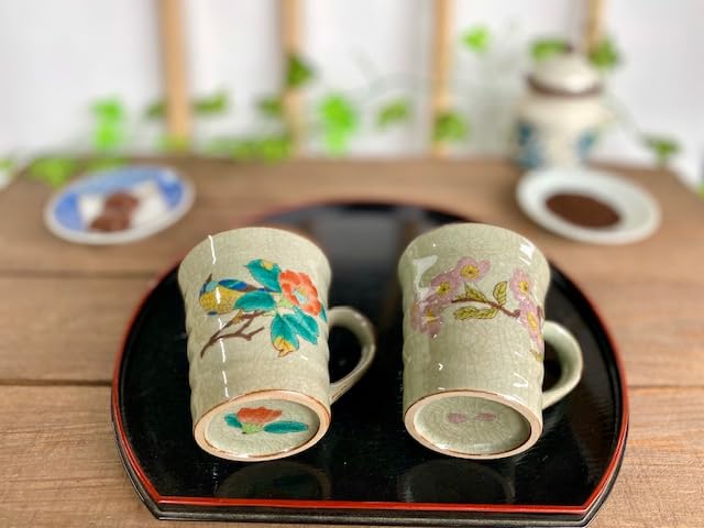 Hyakkaen Kutani Yoshino třešňová kamélie s ptačí keramikou 190 ml 2 kusy [Pair Mug] & "Ura-e"