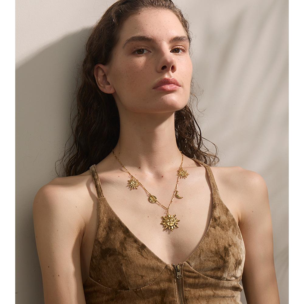JINYOU 196 Summer Fine Chain Necklace Accessories 18K PVD Gold Plated Stainless Steel Sun Moon Pendant Necklace Jewelry