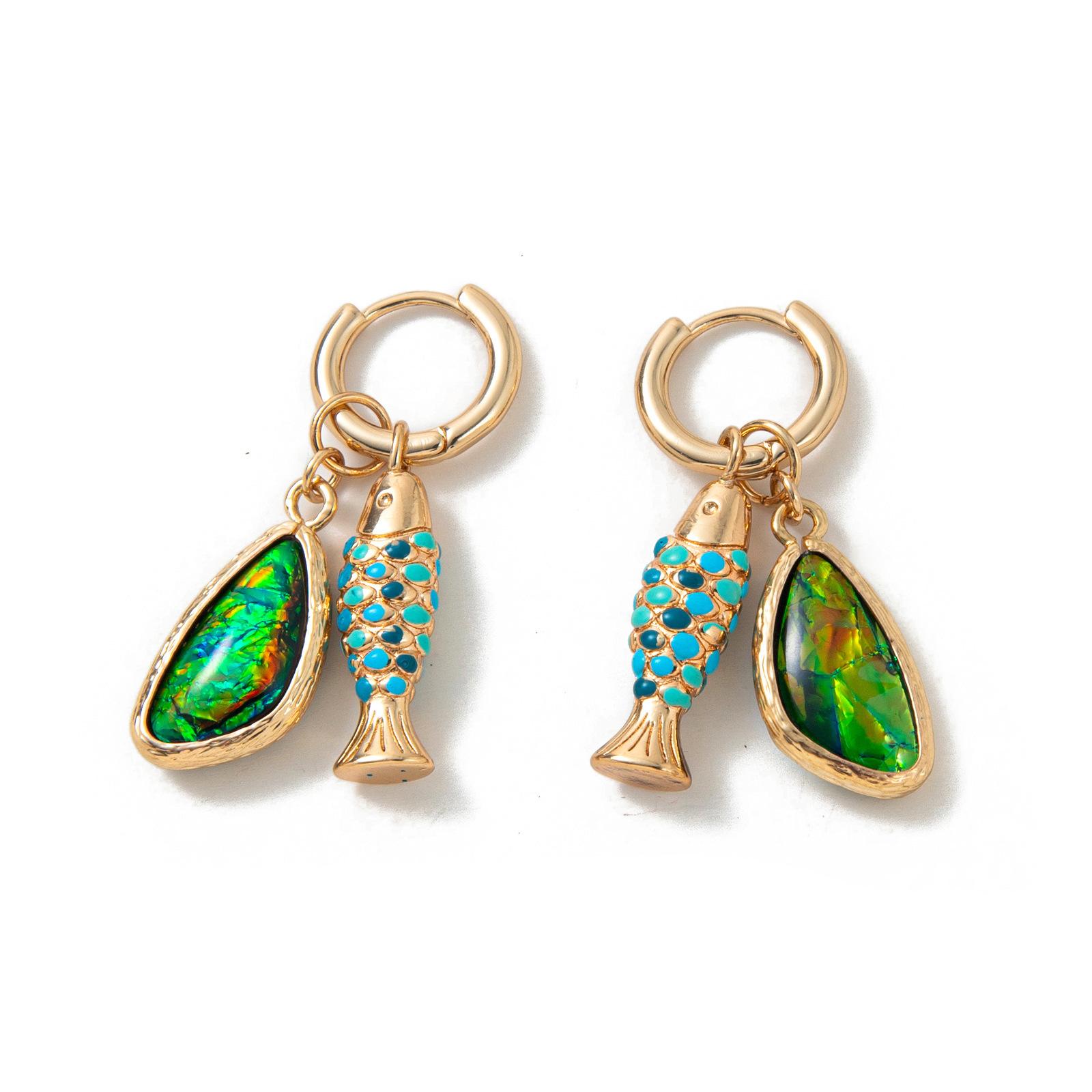 

Fashion Natural Stone Blue Scales Small Goldfish Gold Earrings Earrings Stud Earrings Gold-Plated Color Retention
